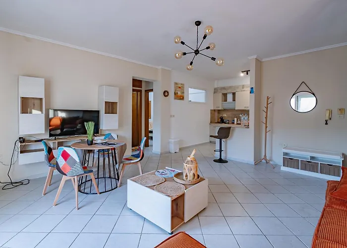 2 Bedroom Апартаменты *
