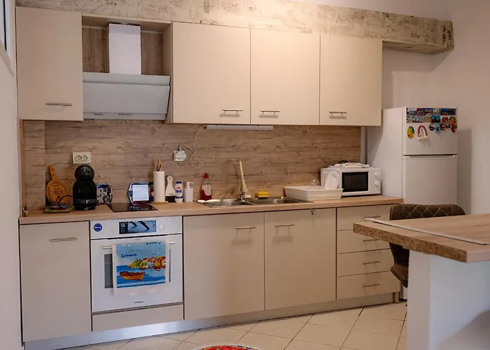 2 Bedroom