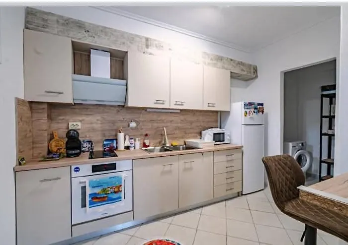 2 Bedroom